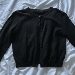 brandy melville cardigan 🖤